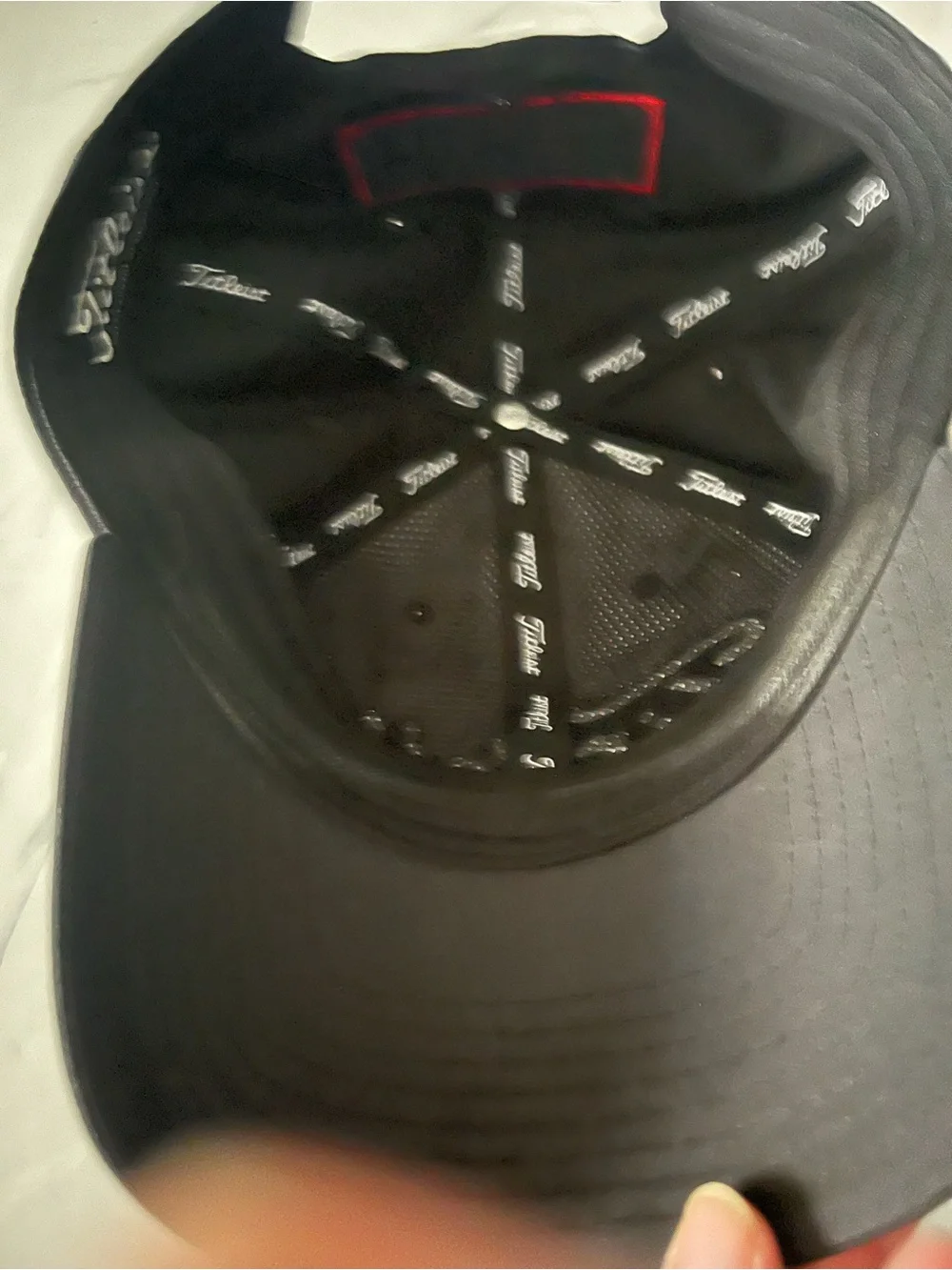 Titleist men’s  Black Hat with White Embroidered Logo